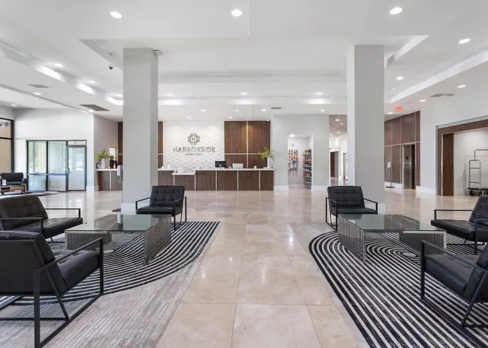 Harborside Hotel Oxon Hill