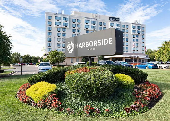 Harborside Hotel Oxon Hill