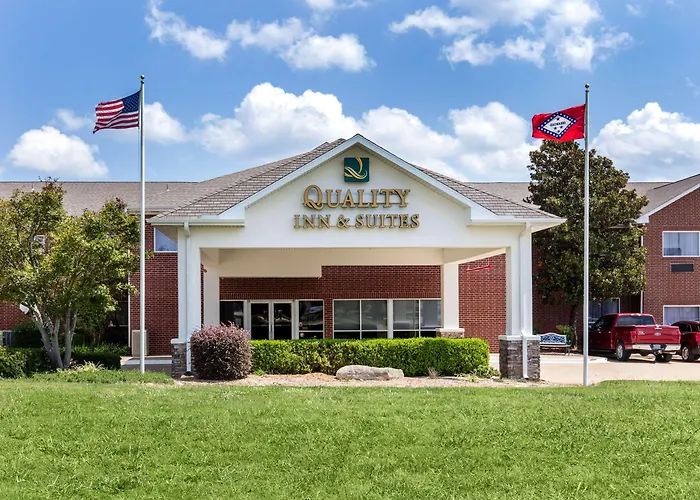 Quality Inn & Suites Mountain Home North