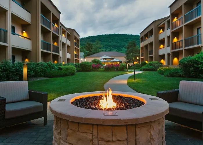 Courtyard By Marriott Mahwah Hotel