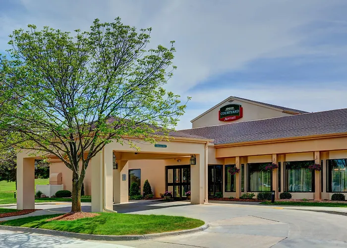Courtyard Des Moines West/Clive Hotel