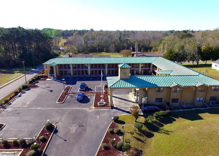 Executive Inn Opp