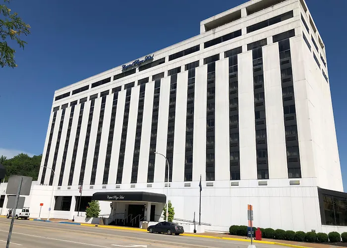 Capital Plaza Hotel Frankfort
