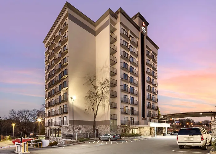 Best Western Plus Atlanta Airport East Forest Park
