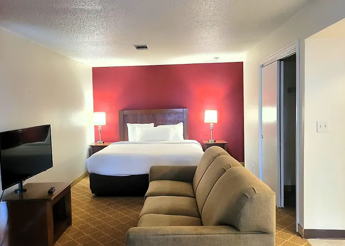 Value Suites Extended Stay - St Louis Maryland Heights