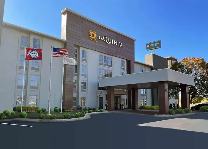 La Quinta By Wyndham Jonesboro Hotel