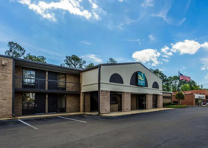 Quality Inn Tupelo Central