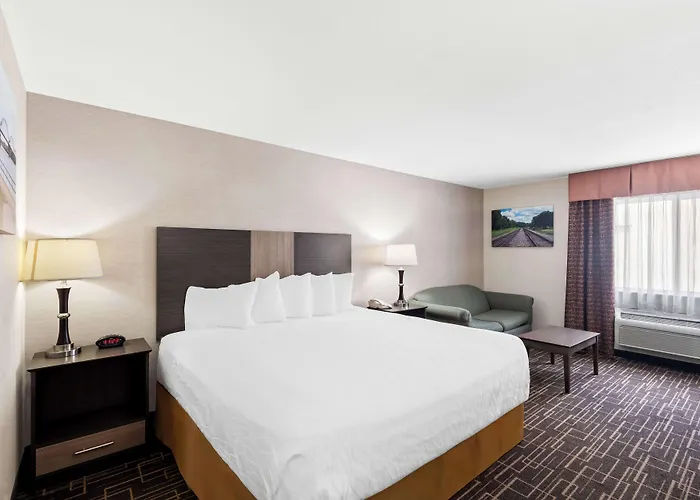 Best Western Airport Inn Moline