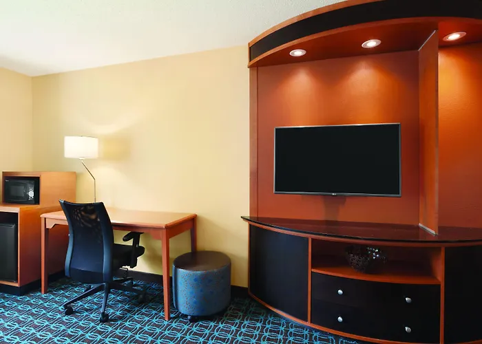 Fairfield Inn & Suites Greeley