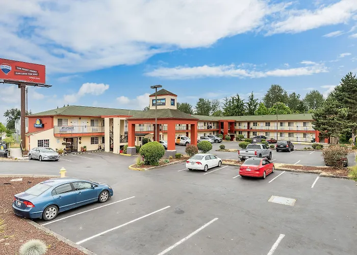 Days Inn By Wyndham Federal Way