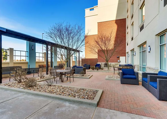 Drury Inn & Suites Sikeston