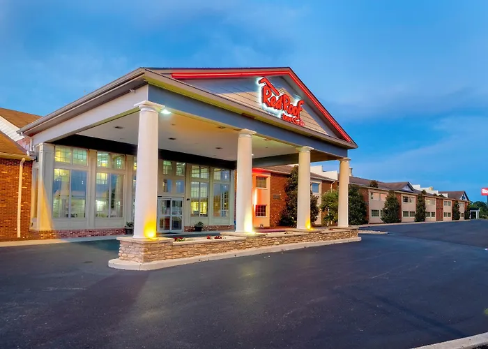 Red Roof Inn & Suites Wilmington - New Castle