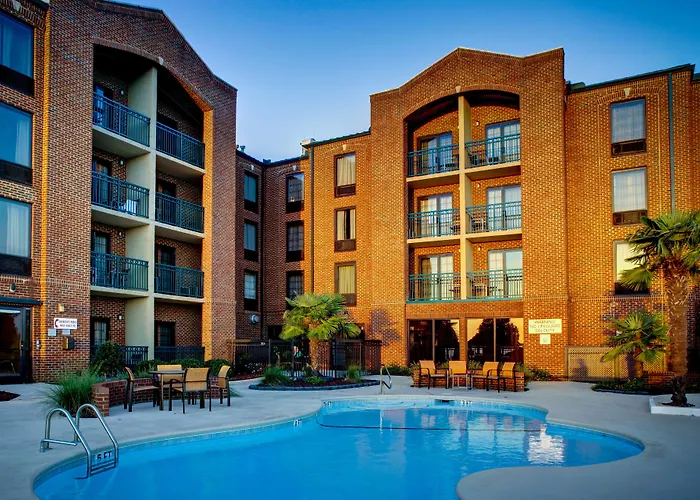 Courtyard By Marriott Riverfront New Bern
