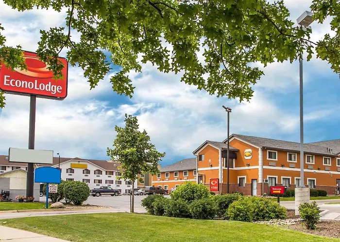 Econo Lodge Cedar Rapids South