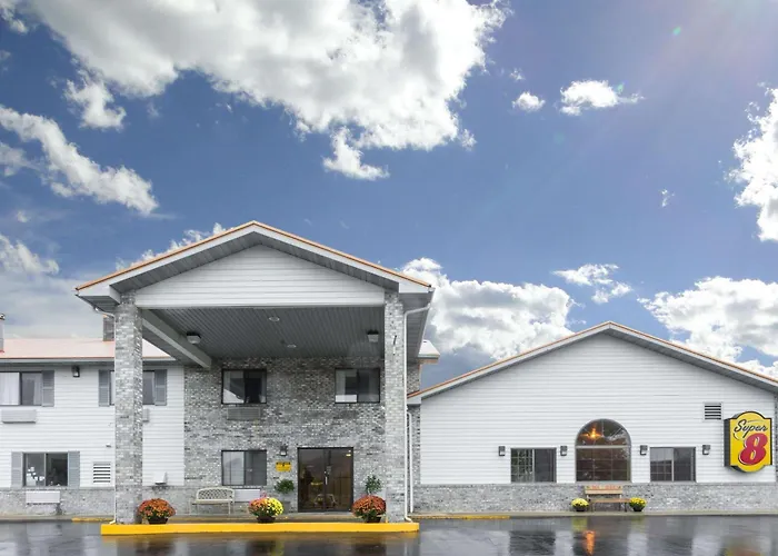 Super 8 By Wyndham Gallipolis Pt Pleasant Area