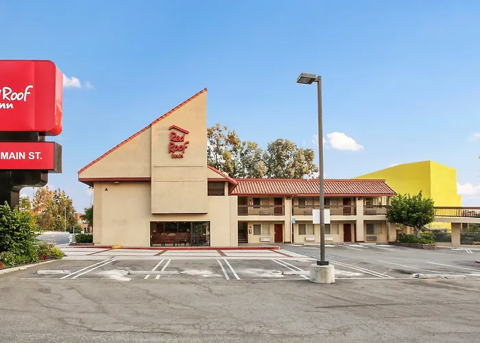 Red Roof Inn Santa Ana