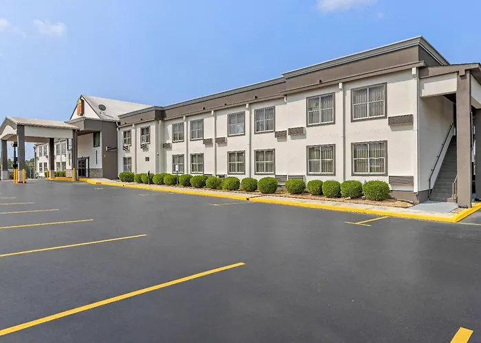 Super 8 By Wyndham Athens