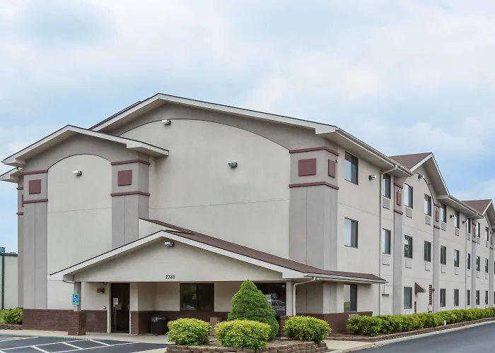 Super 8 By Wyndham Danville Va