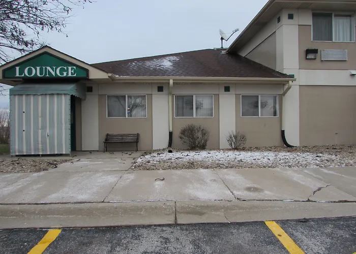 Quality Inn & Suites Omaha Chalco