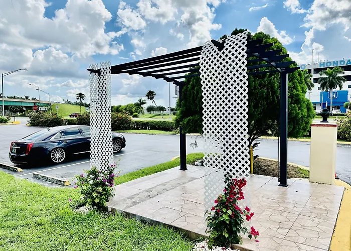 Belmont Inn & Suites Florida City
