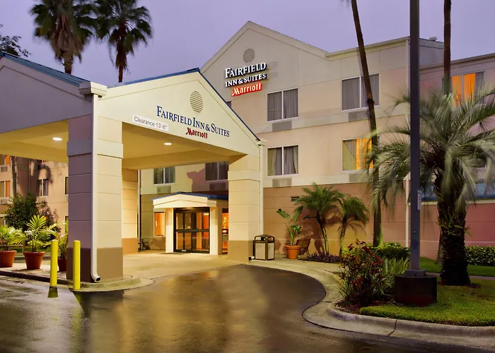 Fairfield Inn And Suites By Marriott Tampa Brandon Heartland
