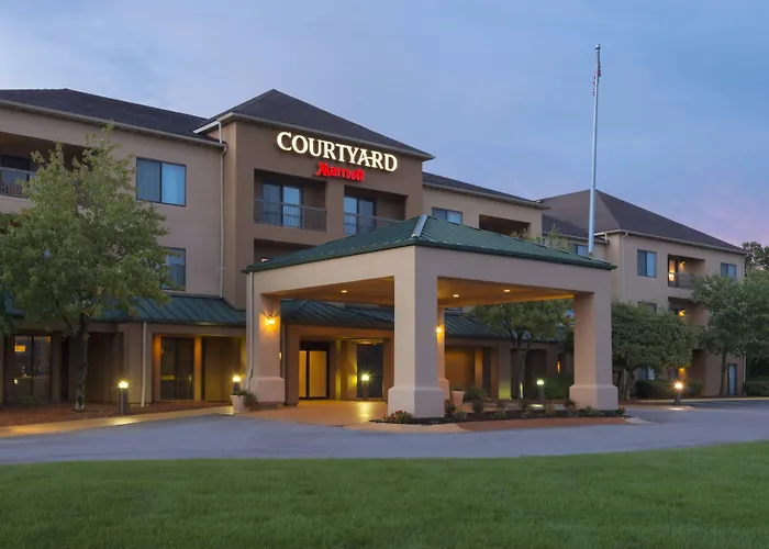 Courtyard Akron Fairlawn Montrose