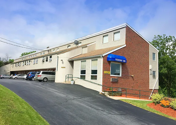 Rodeway Inn State College - Near University