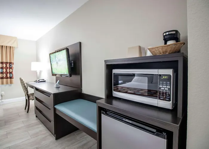 Super 8 By Wyndham Owensboro