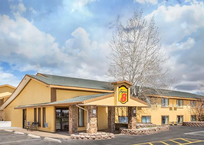 Super 8 By Wyndham Craig