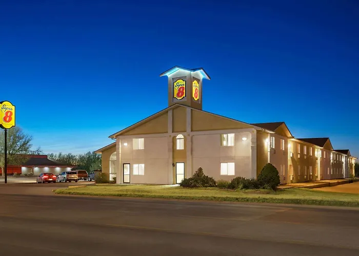 Super 8 By Wyndham Liberal Ks