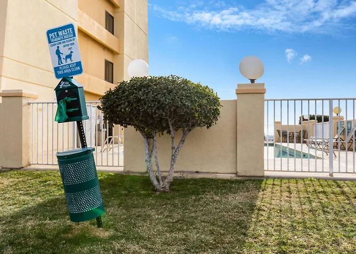La Quinta By Wyndham El Paso East Hotel