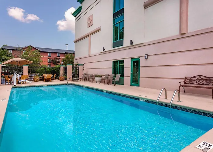 Wingate By Wyndham Macon I-75 Hotel