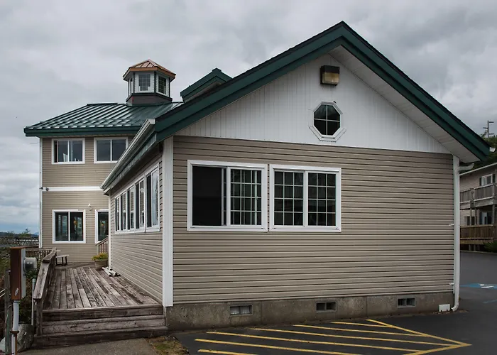 The Ketch Inn