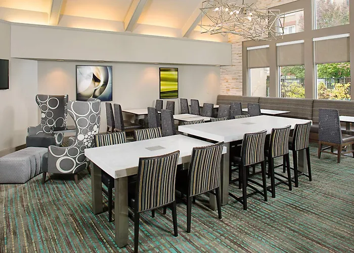 Residence Inn By Marriott Detroit Livonia