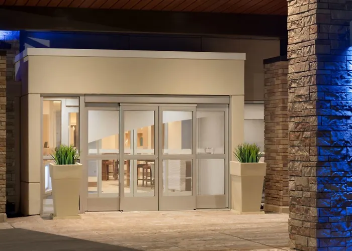 Holiday Inn Express Fayetteville Fort Bragg By Ihg