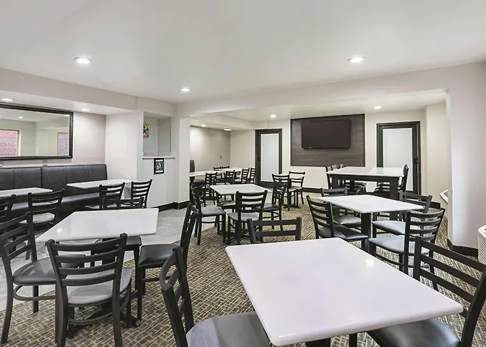 La Quinta By Wyndham Minneapolis Northwest Brooklyn Park