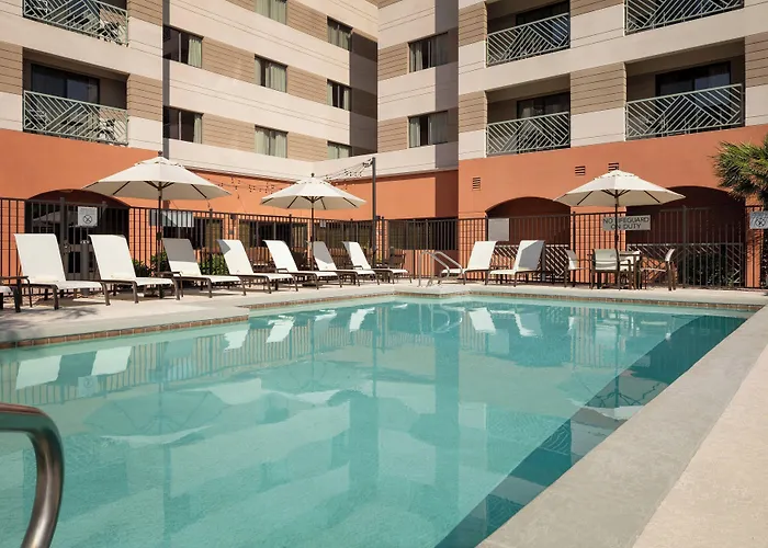 Courtyard By Marriott Scottsdale Old Town Hotel
