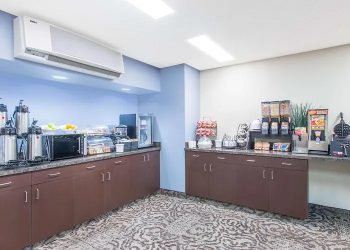Microtel Inn & Suites By Wyndham