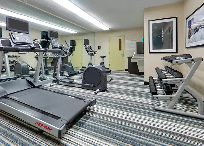 Candlewood Suites Salina By Ihg