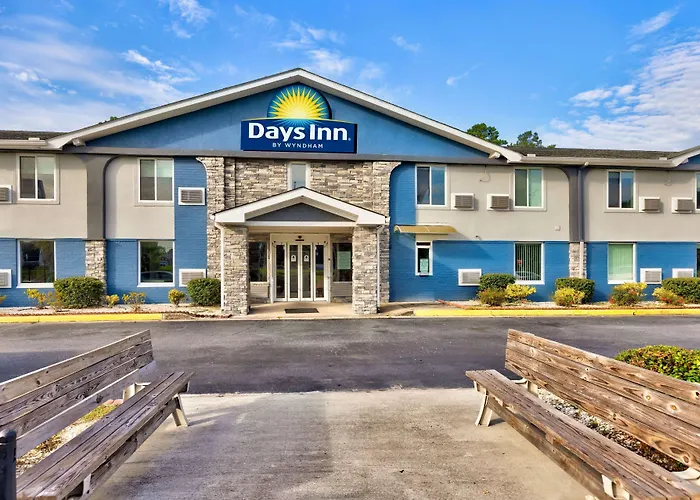 Days Inn By Wyndham Savannah Gateway I-95 Georgetown