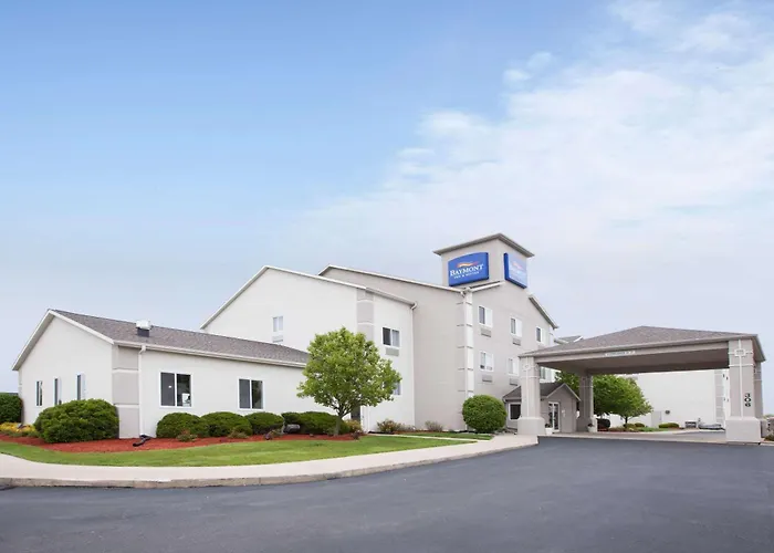 Baymont By Wyndham Auburn Hotel