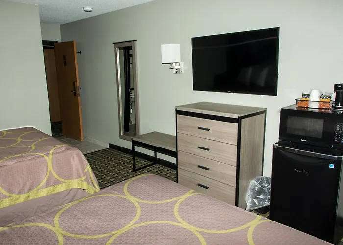 Super 8 By Wyndham Michigan City