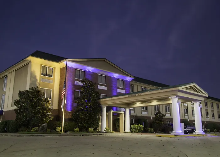 Holiday Inn Express & Suites - Oxford By Ihg