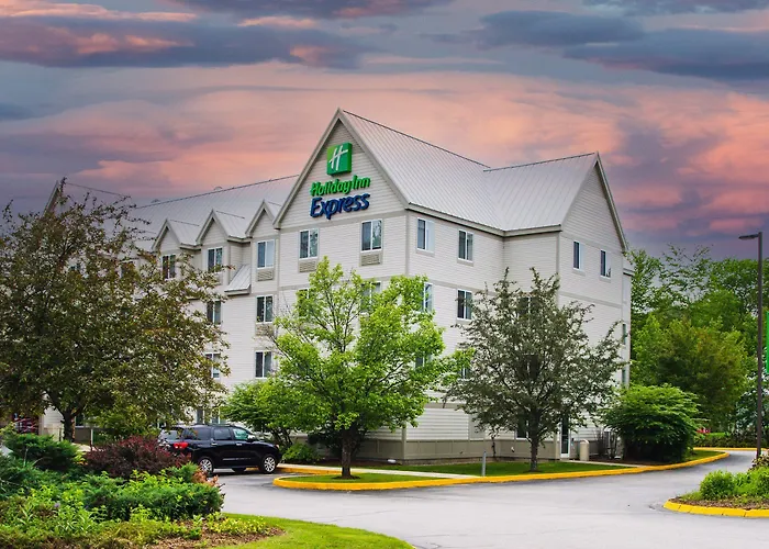 Holiday Inn Express & Suites - Lincoln East - White Mountains By Ihg