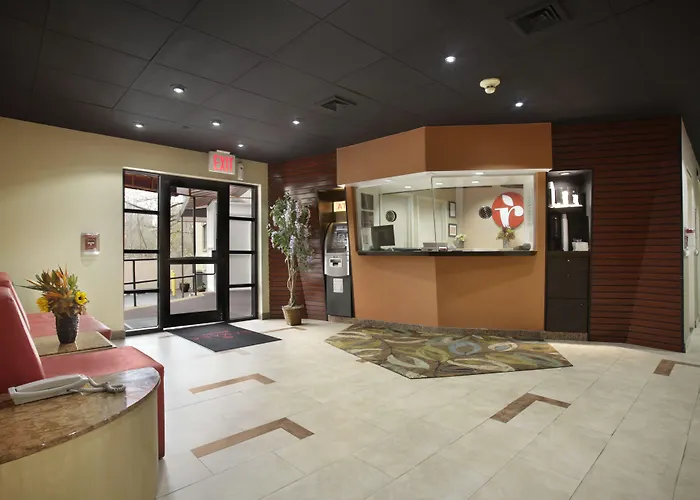 Ramada By Wyndham Bronx