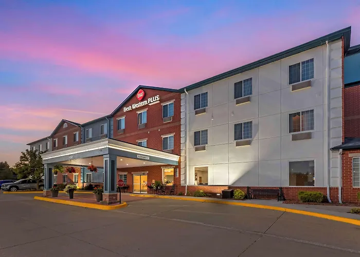 Best Western Plus Des Moines West Inn & Suites Clive
