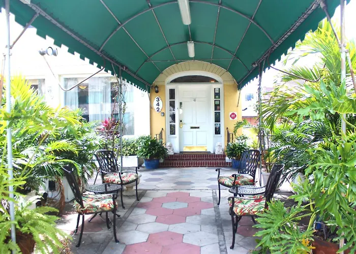 The Inn On Third St. Petersburg