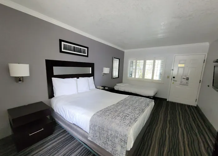 Redwood Creek Inn Redwood City