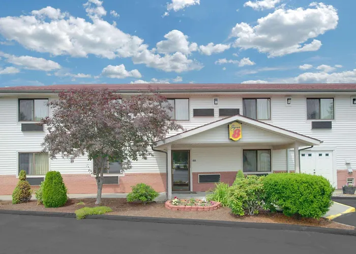 Super 8 By Wyndham Augusta