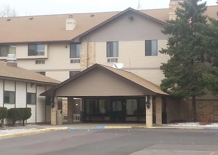 Norwood Inn And Suites - Minneapolis-St Paul Roseville